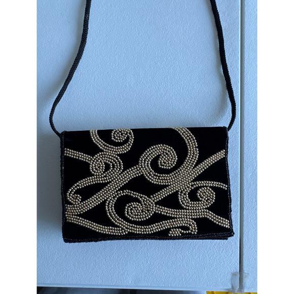 4 for $10 Black and Gold Fabric Evening Clutch Crossbody EUC - Picture 3 of 8